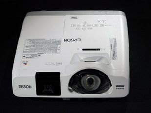 Epson BrightLink 536Wi (V11H670022) projector &mdash; used, 338 hours of operation