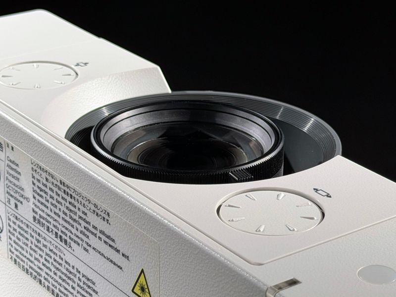 Проектор Sony VPL-FHZ55 (VPL-FHZ55/W) &mdash; б/в 10481 година напрацювання VPL-FHZ55/W фото