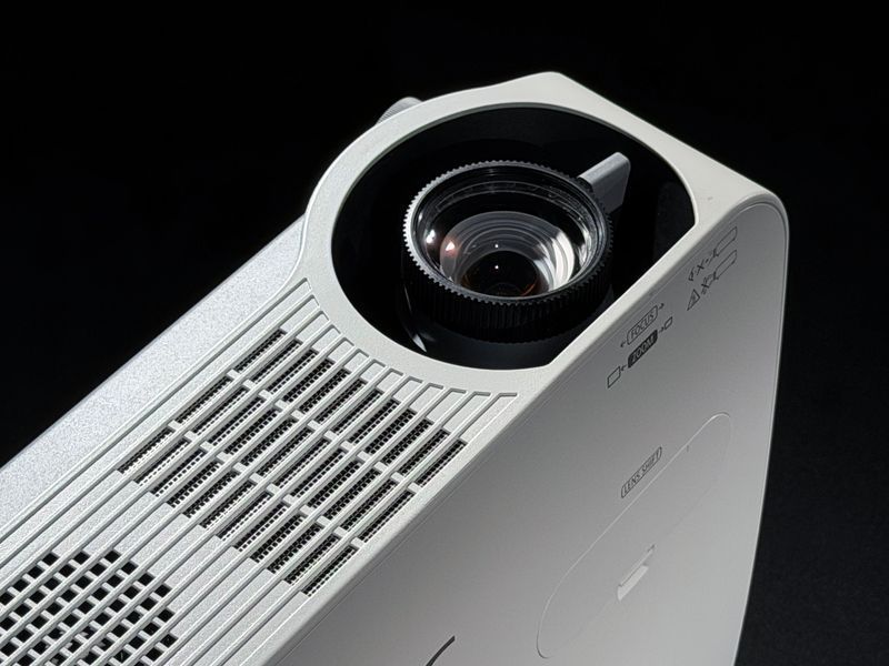 Projektor NEC P502WL-2 (NP-P502WL-2) &mdash; używany, 4947 godz. pracy
