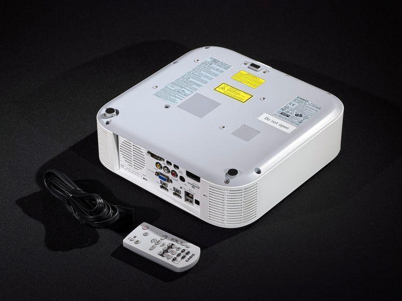 Proiector Casio XJ-F100W &mdash; folosit, 6647 h de funcționare XJ-F100W foto