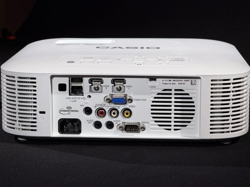 Proiector Casio XJ-F100W &mdash; folosit, 6647 h de funcționare XJ-F100W foto