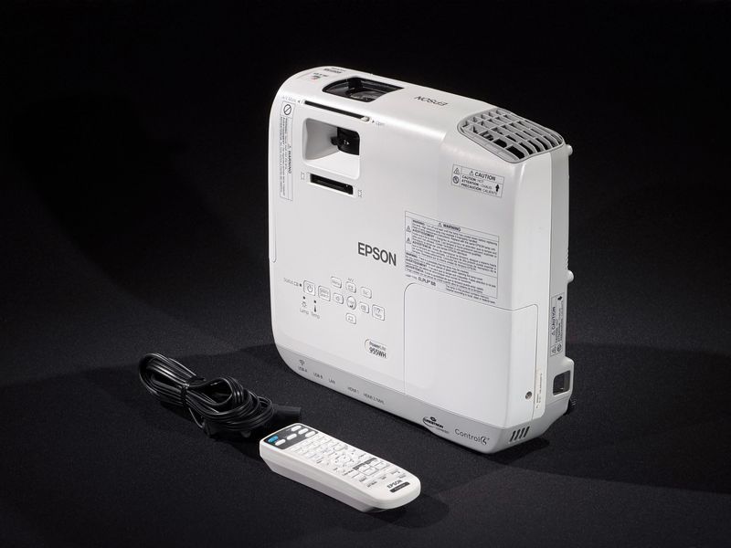 Epson PowerLite 955WH (V11H683020) projector &mdash; used, 3882 h of operation